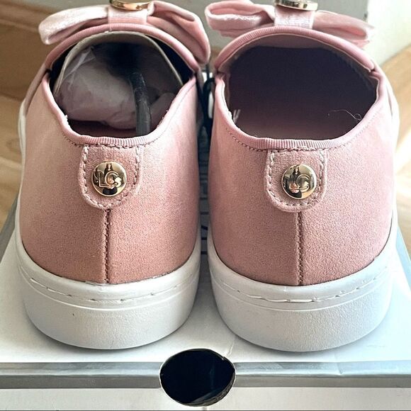 NWT Liz Claiborne Sz 6 & 10 Weaver Slip on Pink Beautiful comfortable Sneakers - Picture 5 of 12